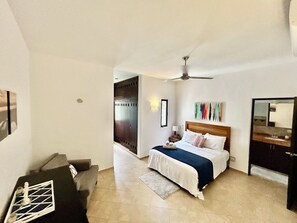 4 bedrooms, iron/ironing board, WiFi, bed sheets