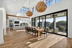 Interior - Stunning Brand NEW Build, 6 bd OCEANVIEW Home on IOP! Private pool! (Isle Of Palms)