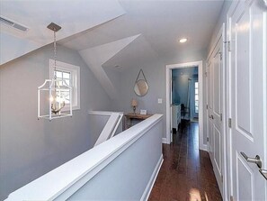 Interior - Beautiful 5BR Northend Home • Sleeps 12 • Private Decks & Close to Beach (Ocean City)