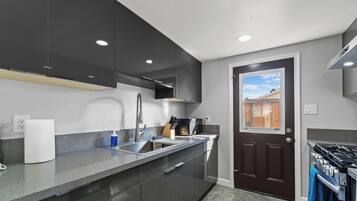 Microwave, oven, stovetop, dishwasher