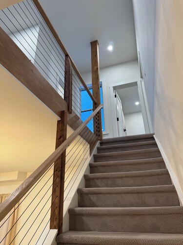 The Grange — Updated Village Home Near Okemo