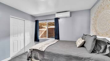 Strykejern/-brett, wi-fi og sengetøy