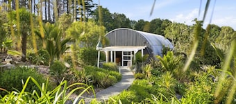 Chic Converted Barn in Matakana with Spa