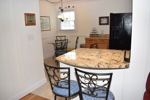 Interior - Gingoteague | 4BR Quiet St Walk to Town & Maddox I Fire Pit (Chincoteague Island)