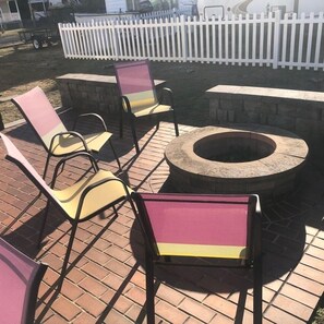 Terrace/patio - On Island Time | 3BR Walk to Town • Fire Pit • Quiet St (Chincoteague Island)