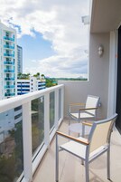 Deluxe Apartment, 2 Bedrooms | Property grounds