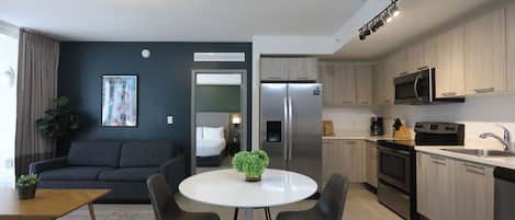 ดีลักซ์อพาร์ทเมนท์, 2 ห้องนอน | ภายใน