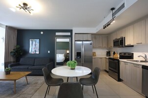 Deluxe Apartment, 2 Bedrooms | Interior