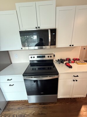 Microwave, oven, stovetop, dishwasher