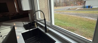 FIFA World Cup-MLB All-Star Stay 20 Min to Philadelphia Steps away from Rowan