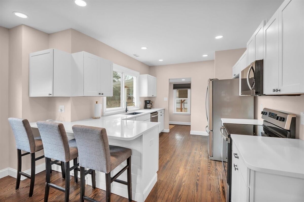 Mikrowelle, Ofen, Herdplatte, Geschirrspüler