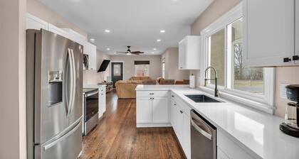 FIFA World Cup-MLB All-Star Stay 20 Min to Philadelphia Steps away from Rowan