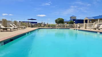 Seasonal outdoor pool