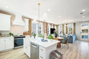 Fridge, microwave, oven, stovetop - TerraLux Beach Club, 6 Bedrooms, Gameroom, Laguna Beach (Panama City Beach)