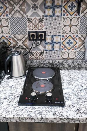 Coffee and/or coffee maker - Cozy 2-bedroom studio in gorgeous Chefchaouen with air conditioning (Chefchaouen)