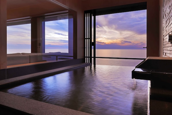 Stay Suite Shoutou, Non Smoking | Bathroom | Slippers