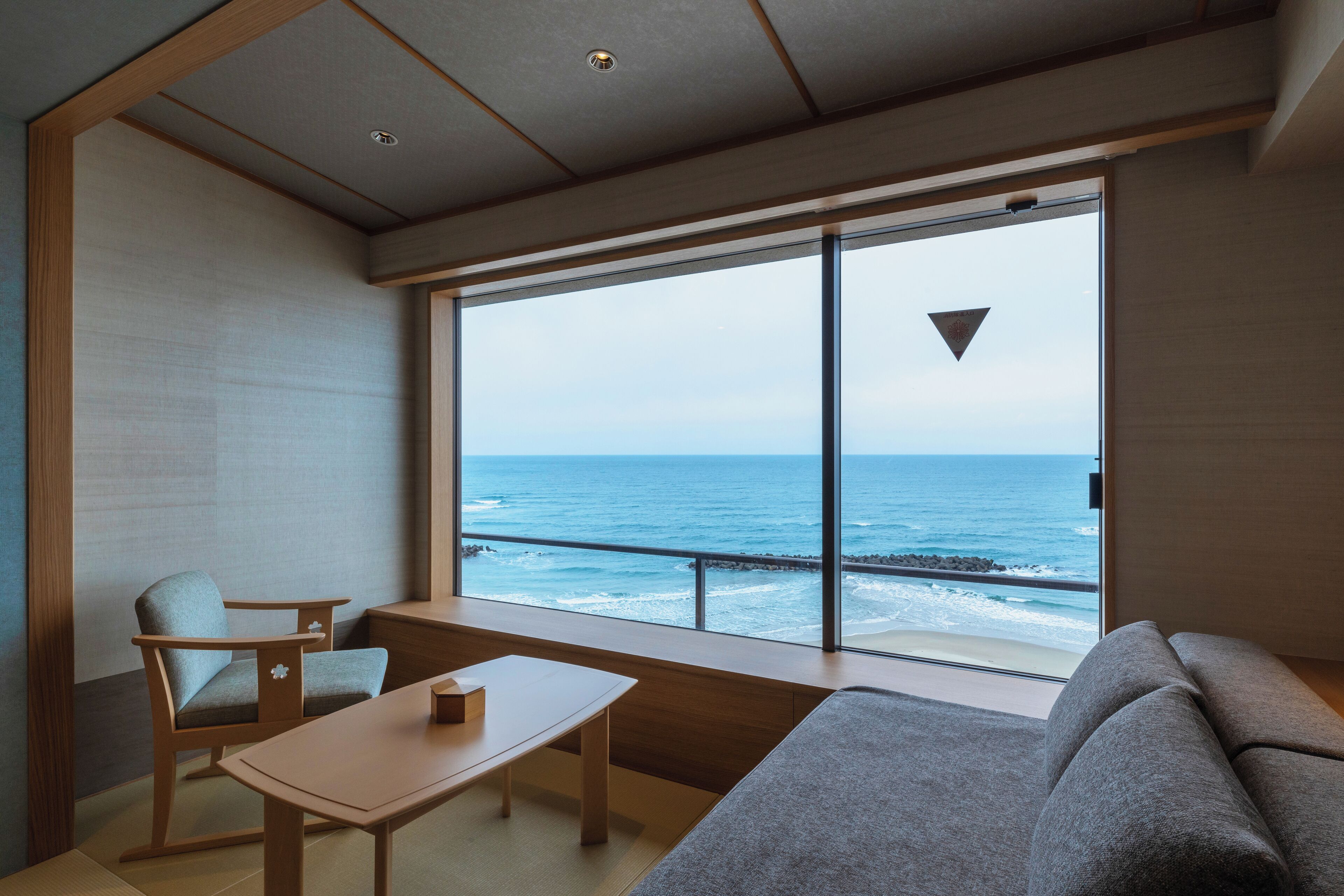 Habitación de estilo japonés con dos camas individuales, no fumadores, vistas a la playa