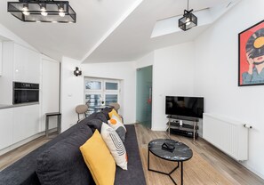 TV - Starowiślna Charming Studio (Kraków)