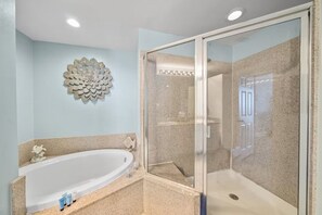 Shower, soap, toilet paper - Beautiful ocean view family-sized condo, everything you need for a great stay! (Panama City Beach)