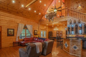 Smart TV, fireplace, DVD player