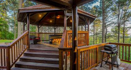 Cozy 3-bedroom cabin in gorgeous Broken Bow with view and privacy