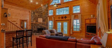 Smart TV, fireplace, DVD player