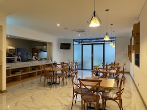 Restaurant - Ra Inn Kemang (Jakarta)