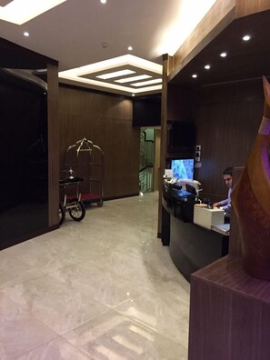 Lobby - Rukon Buotat 15 (Riyadh)