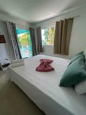 15 habitaciones, tabla de planchar con plancha y wifi gratis 