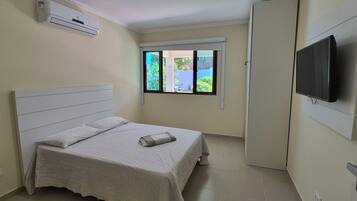 15 bedrooms, iron/ironing board, free WiFi, bed sheets