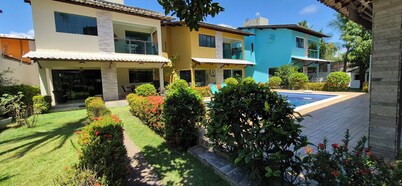 15 suites in the center of Porto de Galinhas. Oasis on the most beautiful beach in Pernambuco.