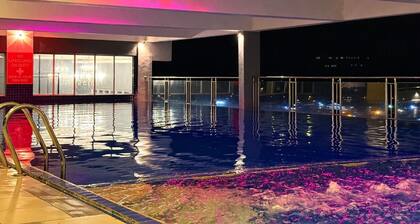 Stirling Suites Hotel & Serviced Apartment