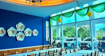 Stirling Suites Hotel & Serviced Apartment