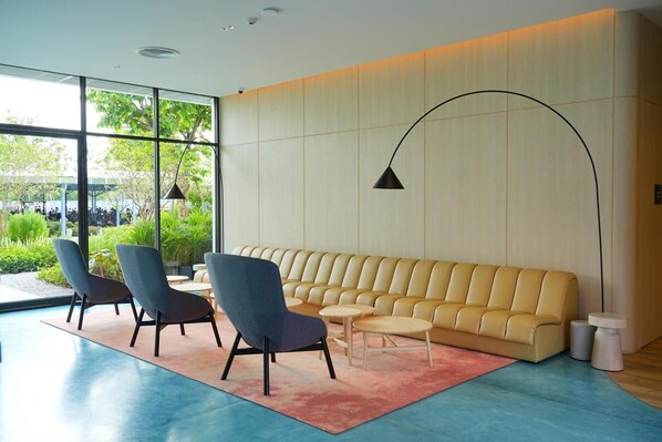 Lobby - Go Hotel Si Racha At Central Si Racha (Si Racha)