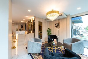 Lobby - Metro Hotel Ratchada 36 (Bangkok)