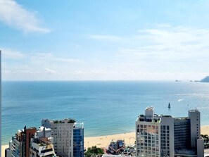 View from property - Haeundae Cotice Ambassador Hotel (Busan)