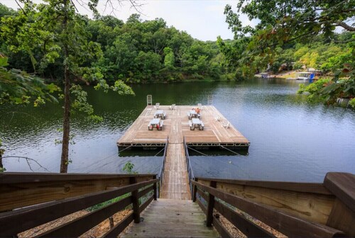 Sunbeam Shores 3BD/3BA/Pool/Firepit/Swim Dock-6PP