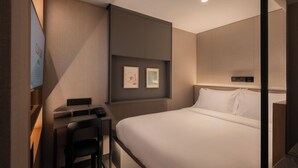 Unclassified image, 5 of 52, button - Claude Hotel (Singapore)