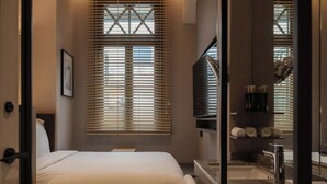 Unclassified image, 2 of 52, button - Claude Hotel (Singapore)