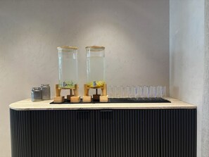 Lobby - Claude Hotel (Singapore)