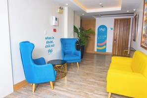 Interior - Luxebridge Hotel by Hiverooms (Davao)