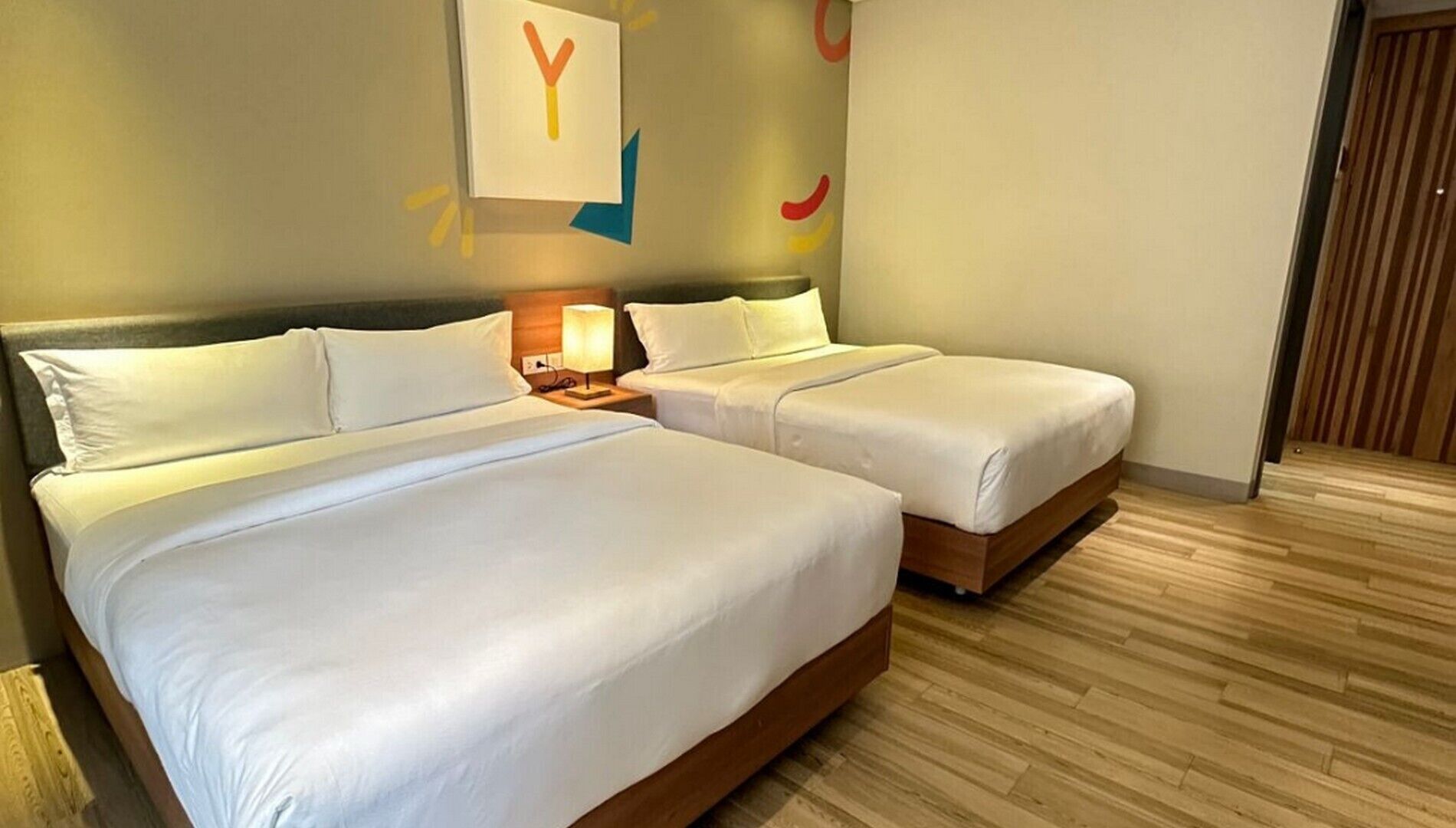 Luxury Suite, City View | Desk, laptop workspace, WiFi (free)