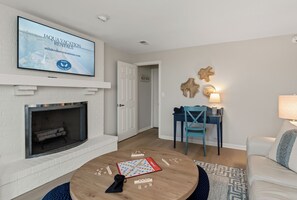 Smart TV, fireplace - Luxury Lakefront Living | New vacation rental (Spring Lake)