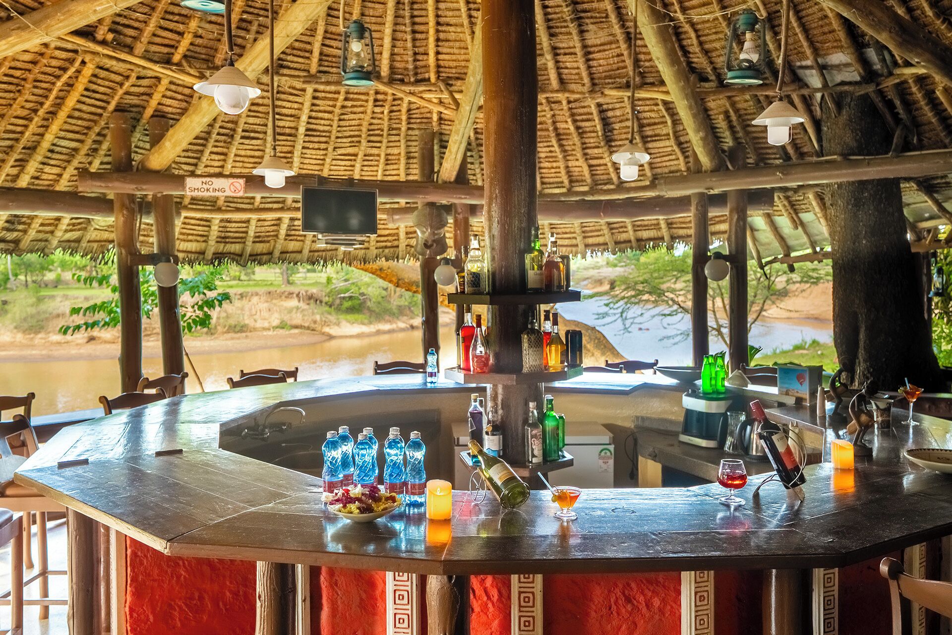 Bar (en la propiedad)