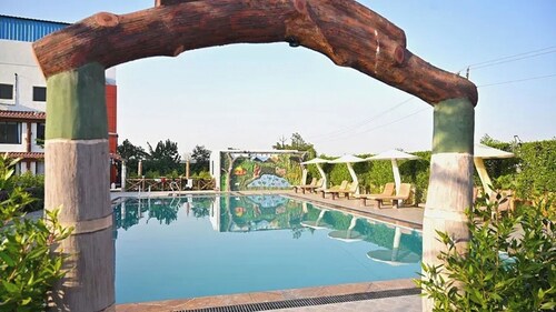 Clarks Safari Kheda, Ahmedabad