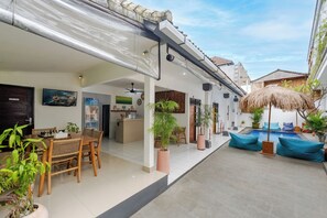 Unclassified image, 4 of 23, button - Summer of Surf Hostel Canggu (Badung)