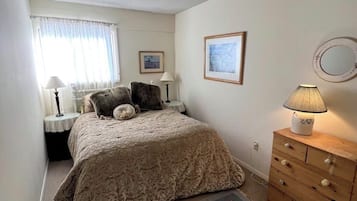 3 bedrooms, free WiFi, bed sheets