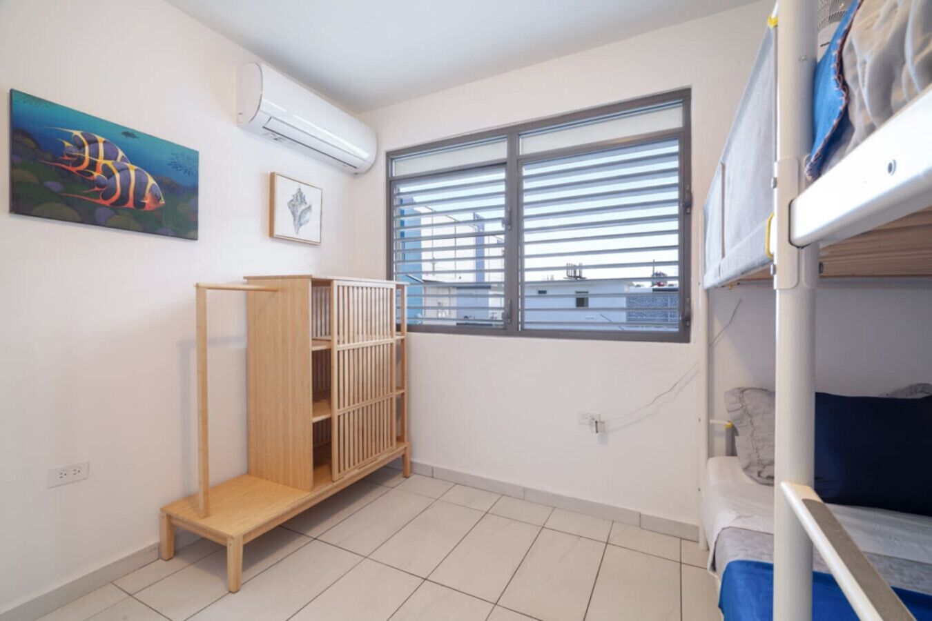 Schreibtisch, Bügeleisen/Bügelbrett, WLAN, Bettwäsche