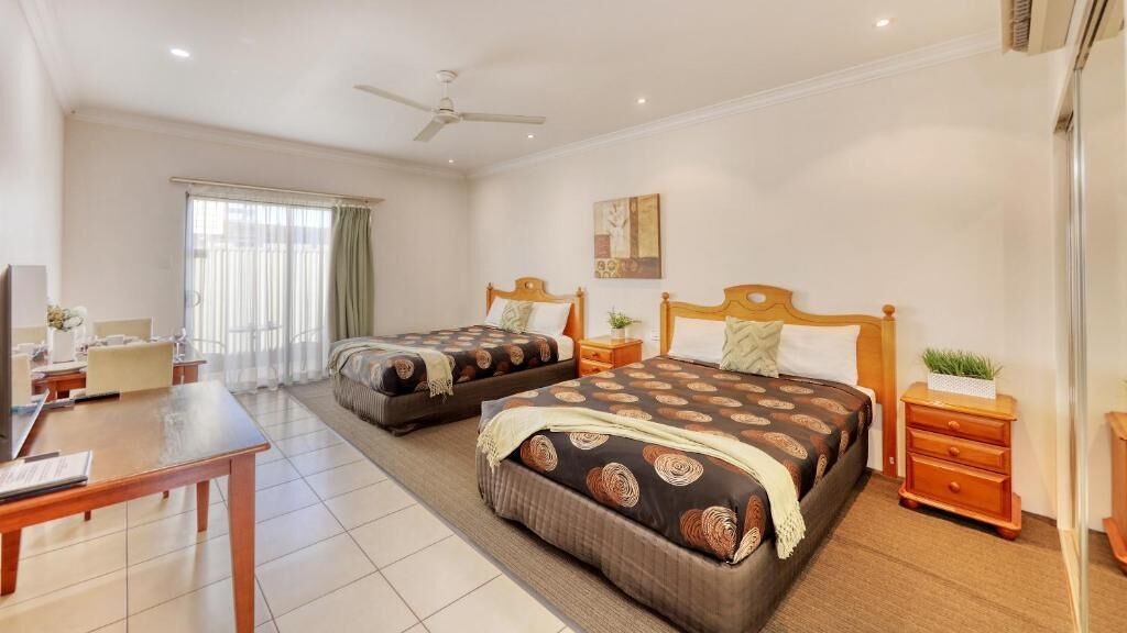 Deluxe-Doppelzimmer, Terrasse, Blick auf den Innenhof