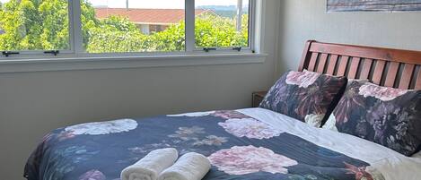 Fer et planche Ă repasser, Wi-Fi gratuit, draps fournis